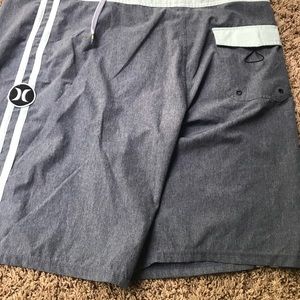 Men’s Hurley Size 40 Board Shorts.